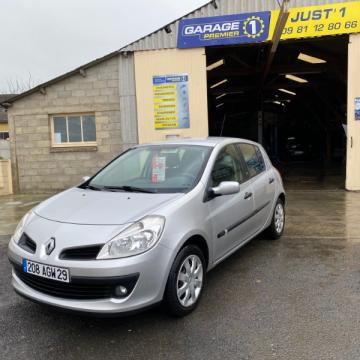 RENAULT CLIO III PHASE 1 GRIS DIESEL 5PORTES 1.5L DCI 125000KMS RENAULT CLIO III PHASE 1 GRIS DIESEL 5PORTES 1.5L DCI 125000KMS